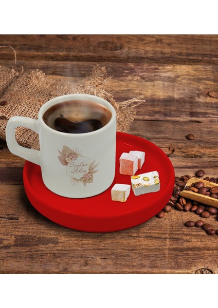 Kişiye Özel Kırmızı Sunum Tabaklı Çiçek Tasarımlı Türk Kahvesi Fincanı Model 16