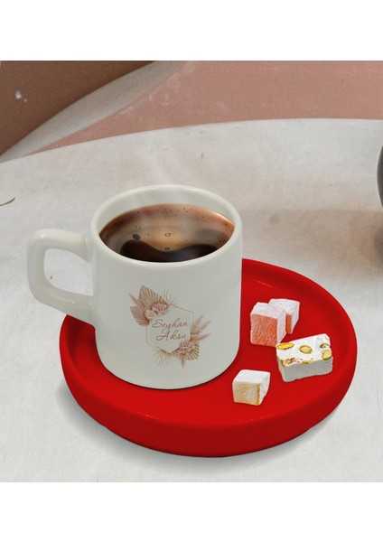 Kişiye Özel Kırmızı Sunum Tabaklı Çiçek Tasarımlı Türk Kahvesi Fincanı Model 16 modelleri