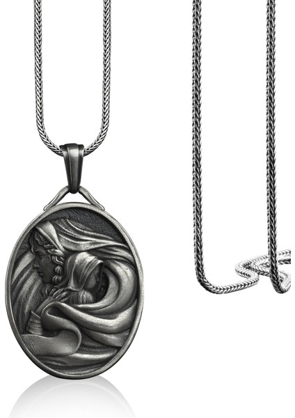 Bebek Isa ile Kutsal Anne Madalyon Gümüş Kolye