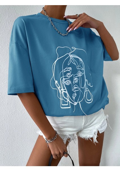 Kadın Çizgili Figür Oversize T-Shirt modelleri