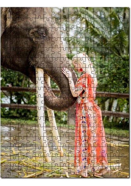 Yöresel Kıyafetli Kız ve Dev Dişleriyle Fil 1000 Parça Puzzle Yapboz Mdf (Ahşap)