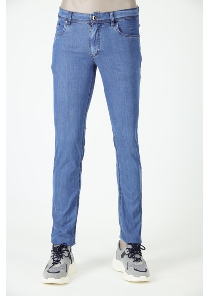 Giovane G. Designers Pantolon Denim