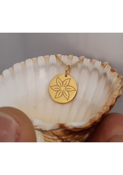 Yaprak Motif 925 Ayar Gümüş Kolye
