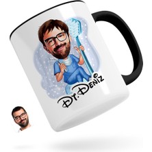 Kişiye Özel Erkek Diş Hekimi Karikatürlü Siyah Kupa Bardak-2