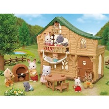 Sylvanian Families Göl Kenarı Kulubesi 5451