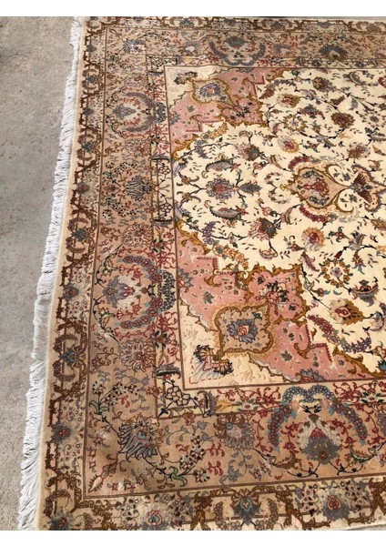 El Dokuma Ipek Yün Iran Tebriz Halı 300X200CM 007