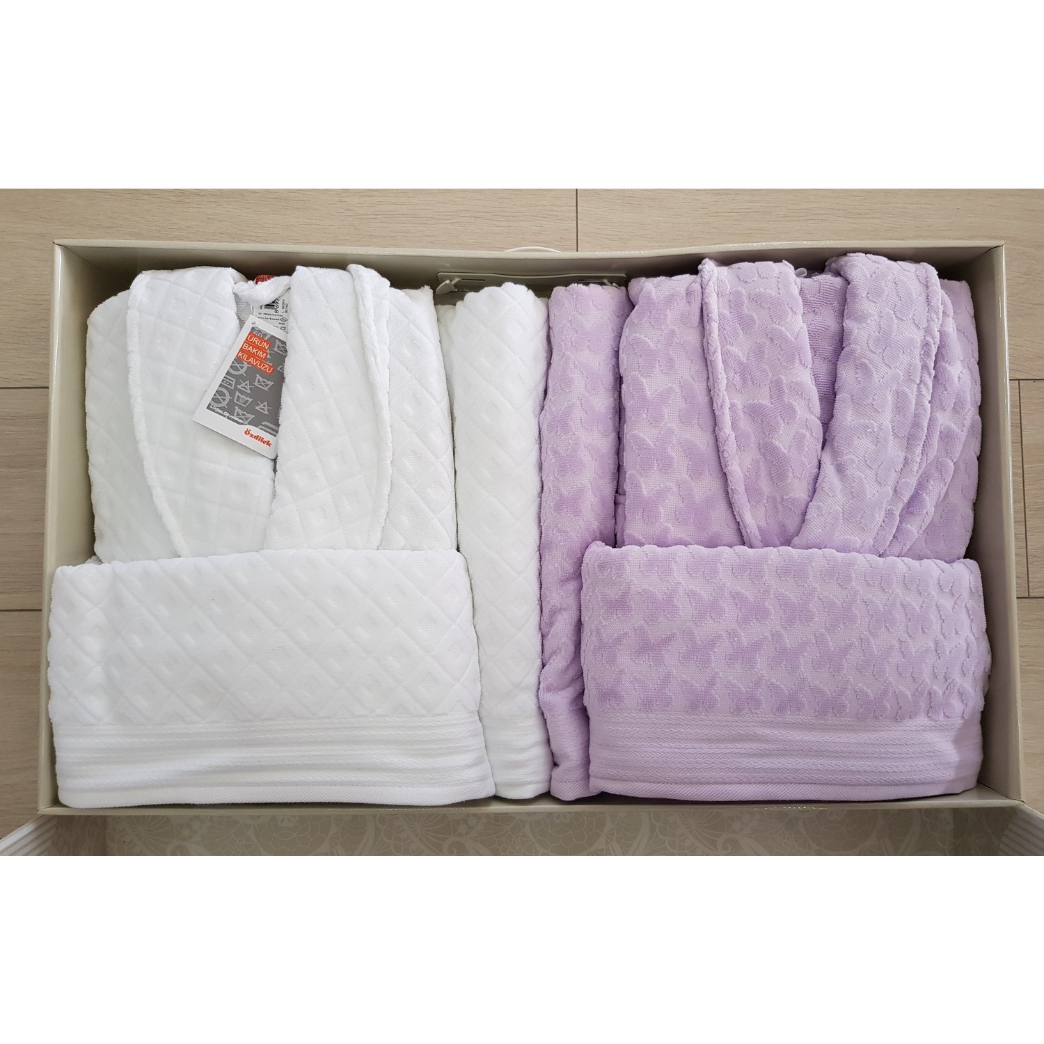 Özdilek Aile Bornoz Seti Arella (Lila Beyaz) Fiyatı