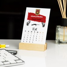 Hediyelen Uzman Jandarma Kırmızı Tasarım Masa Takvimi
