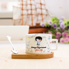 Hediyelen Kimya Öğretmenine Hediye Kadın Figür Stantlı Fincan