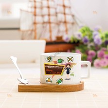 Hediyelen Coğrafya Öğretmenine Hediye Kadın Figür Stantlı Fincan