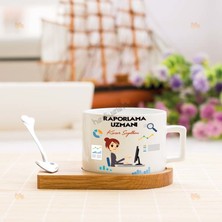 Hediyelen Raporlama Uzmanı Stantlı Fincan
