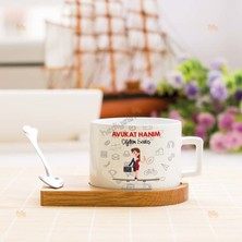 Hediyelen Avukat Hanım Stantlı Fincan