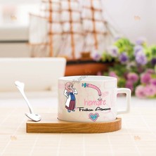 Hediyelen Hemşire Başörtülü Figür Stantlı Fincan