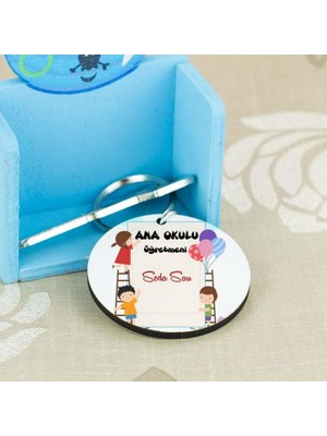 Hediyelen Ana Okulu Öğretmenine Hediye Anahtarlık