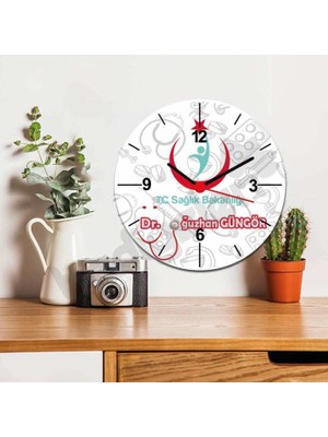 Hediyelen Doktor Sağlık Bakanlığı Logolu Duvar Saati