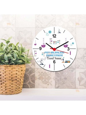 Hediyelen Fen Bilimleri Öğretmenine Hediye Erkek Figür Duvar Saati
