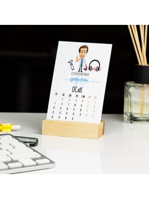 Hediyelen Odyometrist Erkek Figür Masa Takvimi
