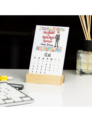 Hediyelen Din Kültürü Ve Ahlak Bilgisi Öğretmenine Hediye Erkek Figür Kırmızı Masa Takvimi