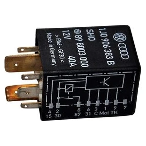 SWB Yakıt Pompa Rölesi 1J0906383C 1J0906383B 1008300018
