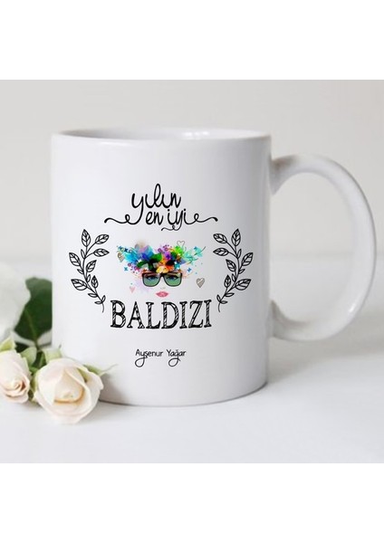 TrendBox Kişiye Özel Yılın En İyi Baldızı Beyaz Kupa Bardak