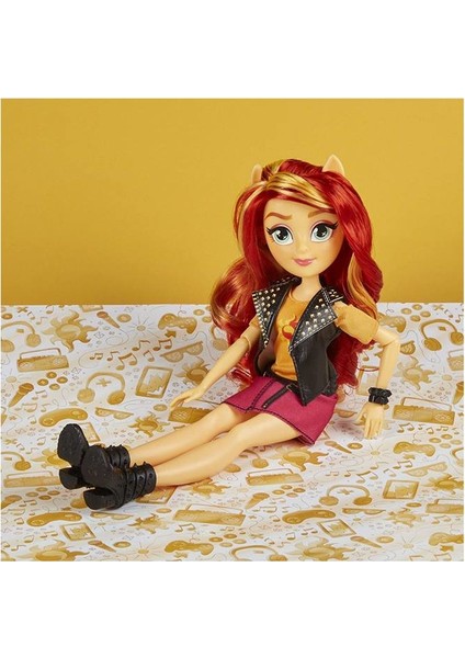 Equestria Girls Sunset Shimmer E0348-E0631 modelleri