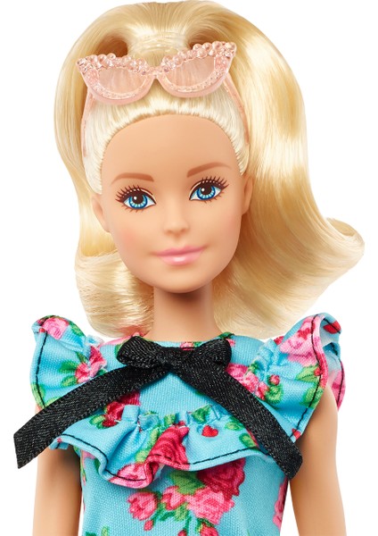 Barbie Büyüleyici Parti Bebekleri - Yeşil Çiçekli Elbiseli