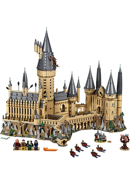 Harry Potter Hogwarts Şatosu 71043 - Sergilenebilir, Koleksiyonluk Yapım Seti (6020 Parça)