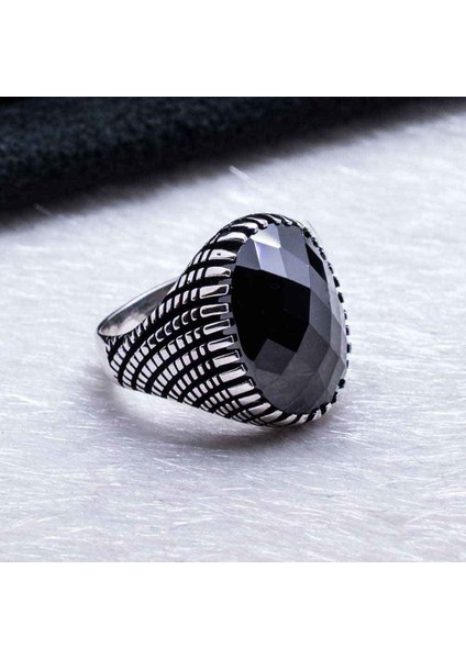 925 Ayar Gümüş Siyah Zirkon Taşlı Erkek Oval Yüzük fiyatları