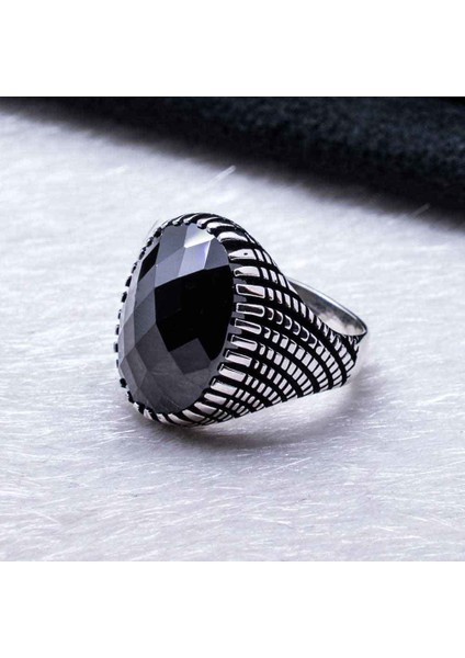925 Ayar Gümüş Siyah Zirkon Taşlı Erkek Oval Yüzük modelleri