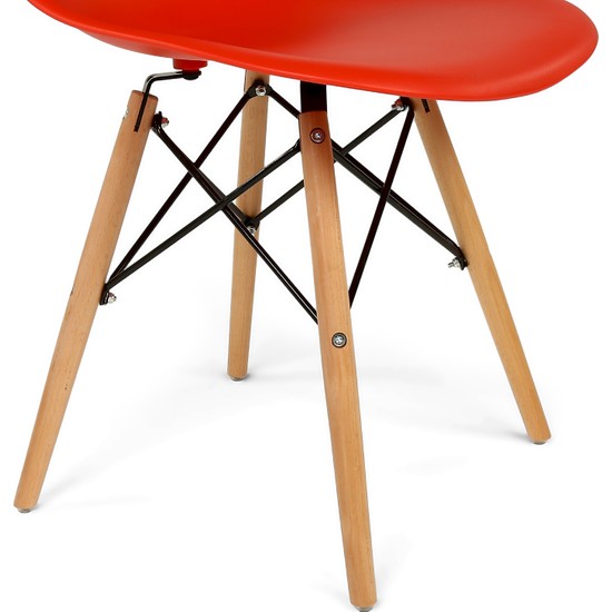 Стул и стул eames