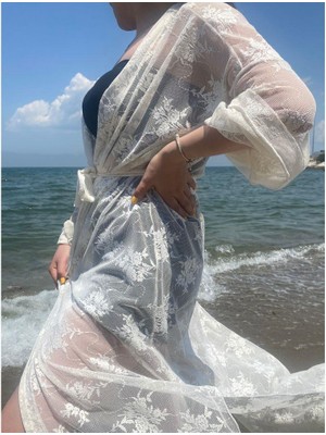 Senem Neyiş Özel Tasarım Krem Kuşaklı Kimono