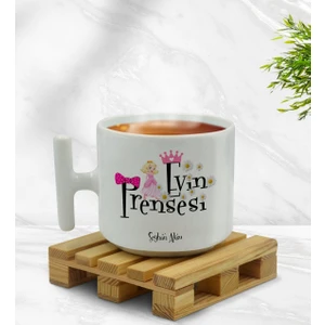 Kişiye Özel Evin Prensesi Tasarımlı T Kulplu Beyaz Middle Kupa Bardak-3