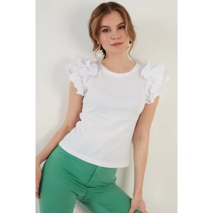 Kolları Fırfırlı Slim Fit Bisiklet Yaka % 100 Pamuk T Shirt Bayan T Shirt 5864500