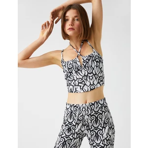 Crop Atlet Pencere Detaylı Desenli