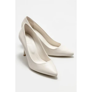 Bej Deri Kadın Stiletto