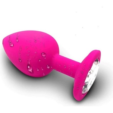 Ikki hotties: Tori Black va Kiera Kong lezbiyen birga va sikish S