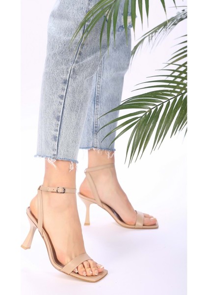 Kadın Ten Cilt Tek Bant Topuklu Ayakkabı fiyatları