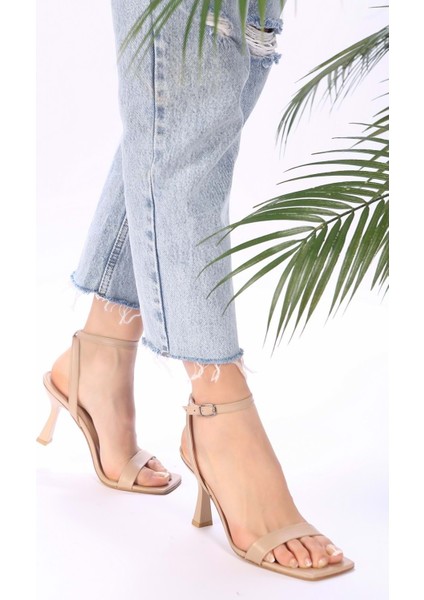 Kadın Ten Cilt Tek Bant Topuklu Ayakkabı modelleri