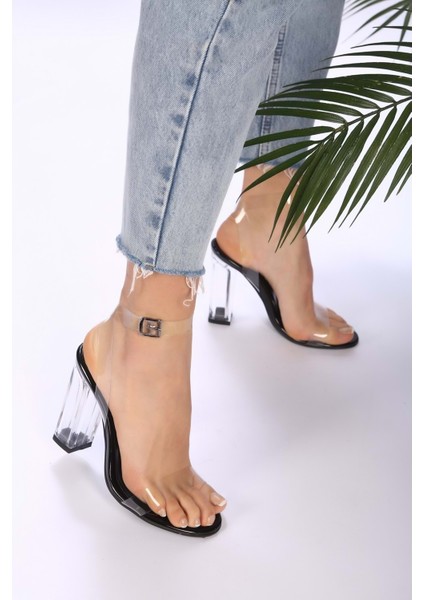 Kadın Siyah Şeffaf Topuklu Ayakkabı