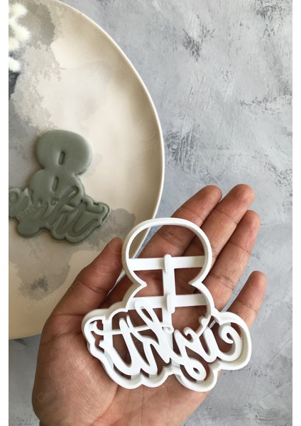 8 (Eight Yazılı) Sayı Hamur Şekillendirici