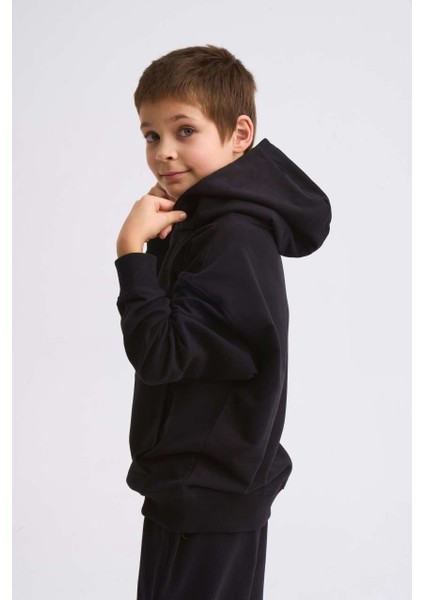 Organik Kapüşonlu Uzun Kollu Erkek Çocuk Sweatshirt - Siyah - 8-10