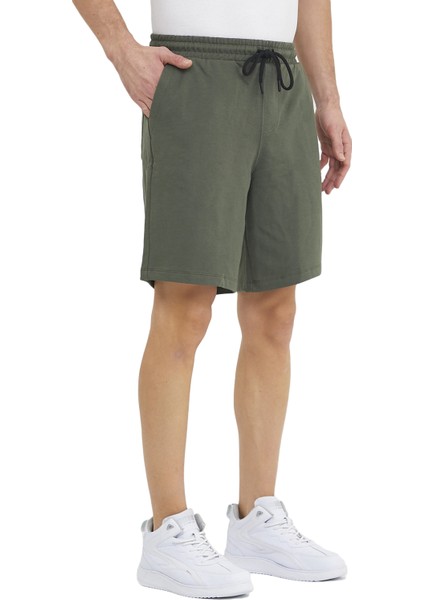 Pamuklu Spor Şort Erkek Reflektör Logo Baskılı Normal Kesim Yeşil Renkli İki Cep modelleri