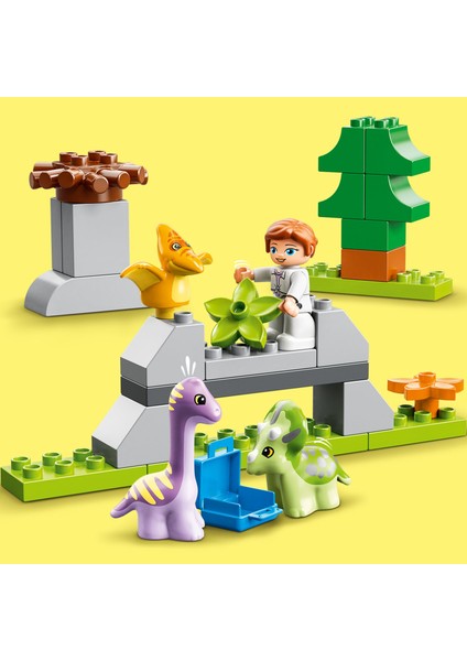 DUPLO® Jurassic World Dinozor Yuvası 10938 - 2 Yaş ve Üzeri Çocuklar Için 3 Hayvan ve Bir Claire Dearing Figürü Içeren Oyuncak Yapım Seti (27 Parça)