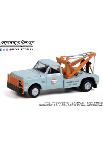 1969 Chevrolet C-30 Dually Wrecker 1/64 Model Araba