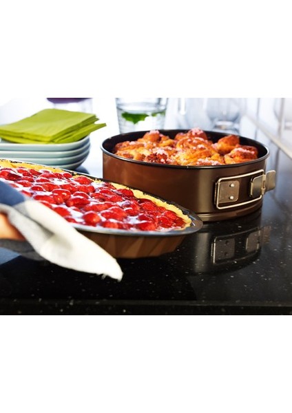 Kaiser Classic Kelepçeli Yuvarlak Çember Pasta Kek Kalıbı 26 cm