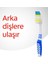 Extra Clean Dil Temizleyicili Arka Dişlere Uzanan Orta Diş Fırçası 1+1 2