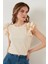 Kolları Fırfırlı Slim Fit Bisiklet Yaka % 100 Pamuk T Shirt Bayan T Shirt 5864500 2