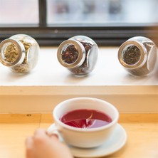 Egeye Dönüş Mekke Gülü Hibiskus Nar Çiçeği (Bitki Çayı) - 40 Gr. 1. Kalite (Yüksek Aroma - Bamya Çiçeği)