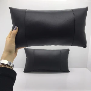 Desensiz Düz Siyah Deri Araç Boyun Yastığı 2 Adet