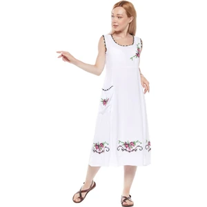 Şile Bezi Beyaz Kolsuz Nakışlı Elbise